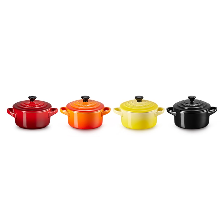 Le Creuset Round 4 Mini Cocottes Fire Image