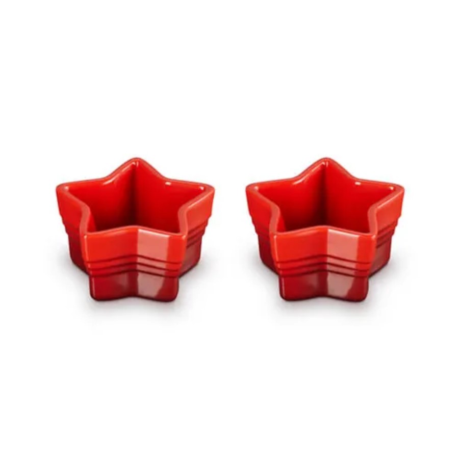 Le Creuset Set of 2 Star Ramekins Cerise Image