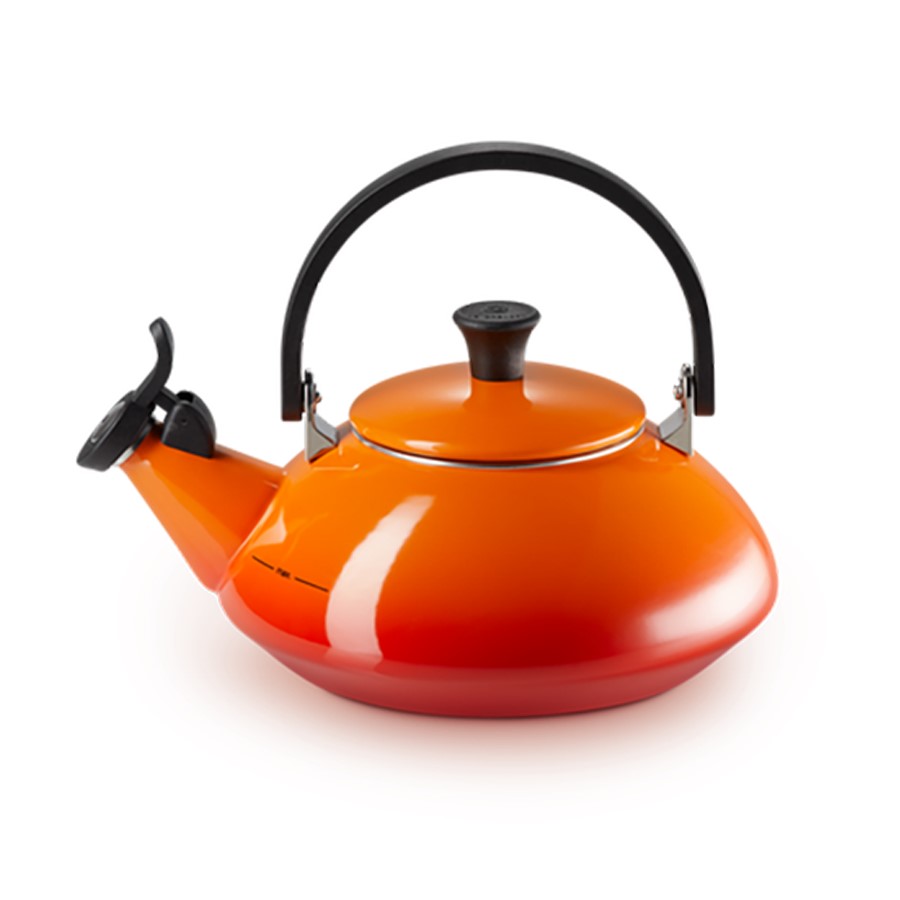 Le Creuset Zen Kettle Flame 1.5 L Image
